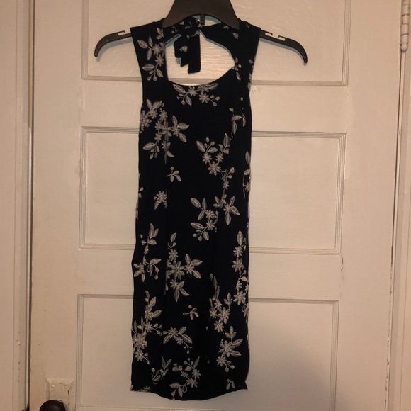 Cute dress - Picture 1 of 1